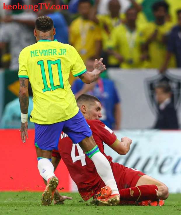 Neymar ‘quẫn trí’ vì chấn thương