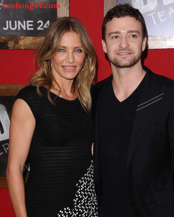 Justin Timberlake bị tố dan díu với người mẫu Playboy khi đang yêu Cameron Diaz